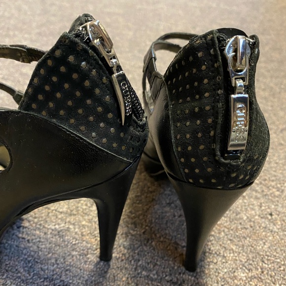 Guess Strappy Pumps - Picture 4 of 11